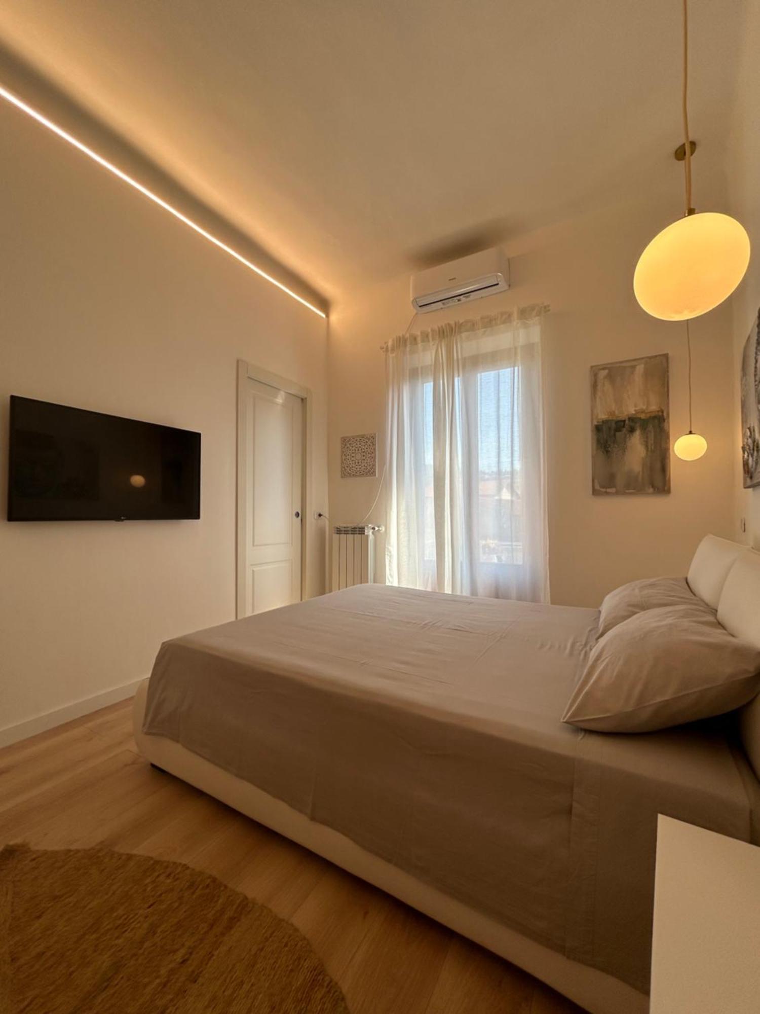 V&C Home Rental Specialist Appartamenti Fronte Lago Maggiore Germignaga Dış mekan fotoğraf